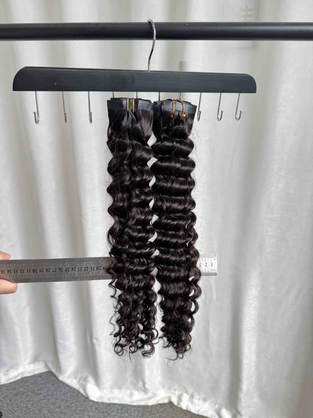 RAW Seamless Clip In Deep Wave 110gram 6pcs each pack