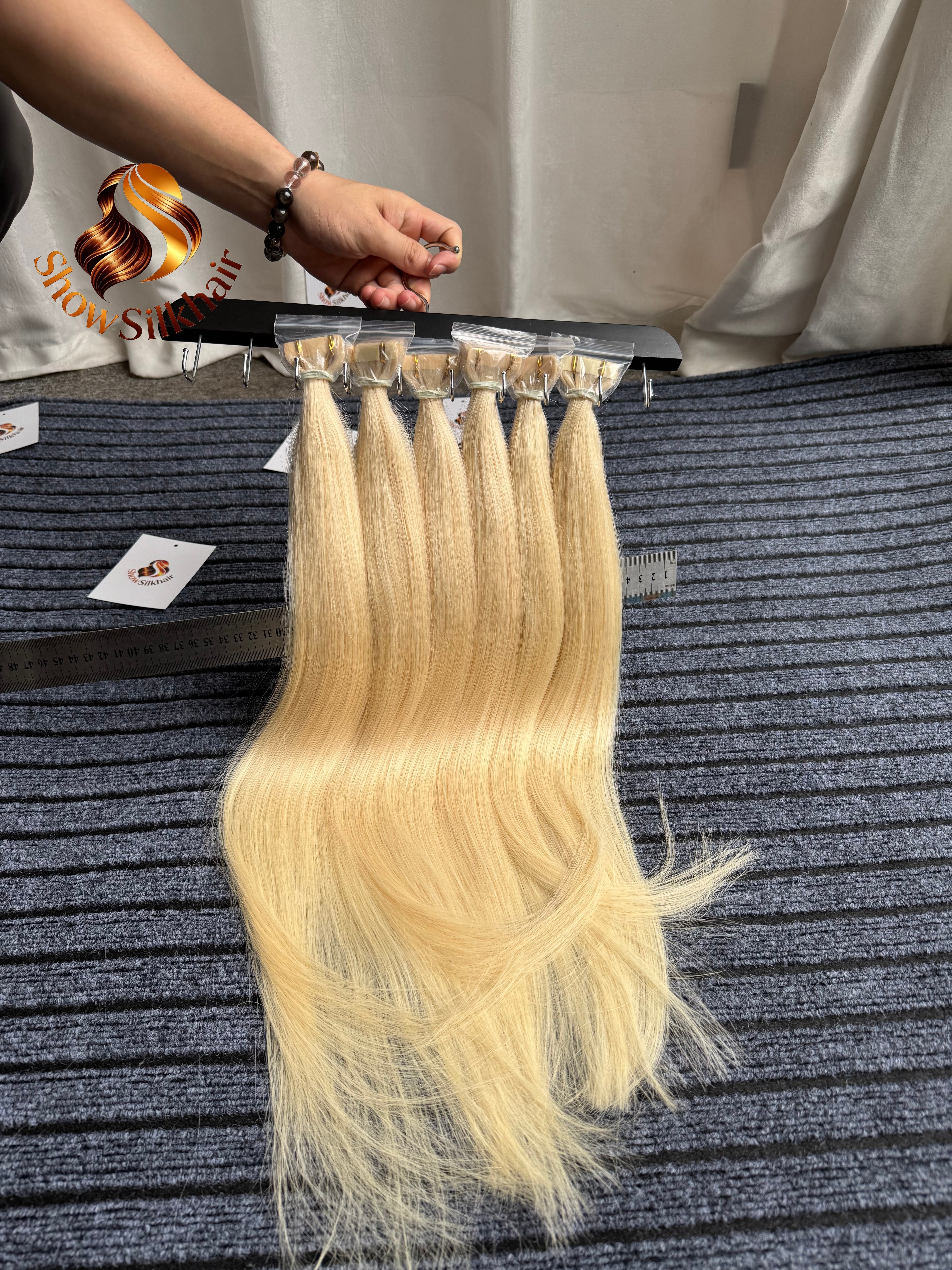 #613 Tape In Extensions Straight 50gram each pack