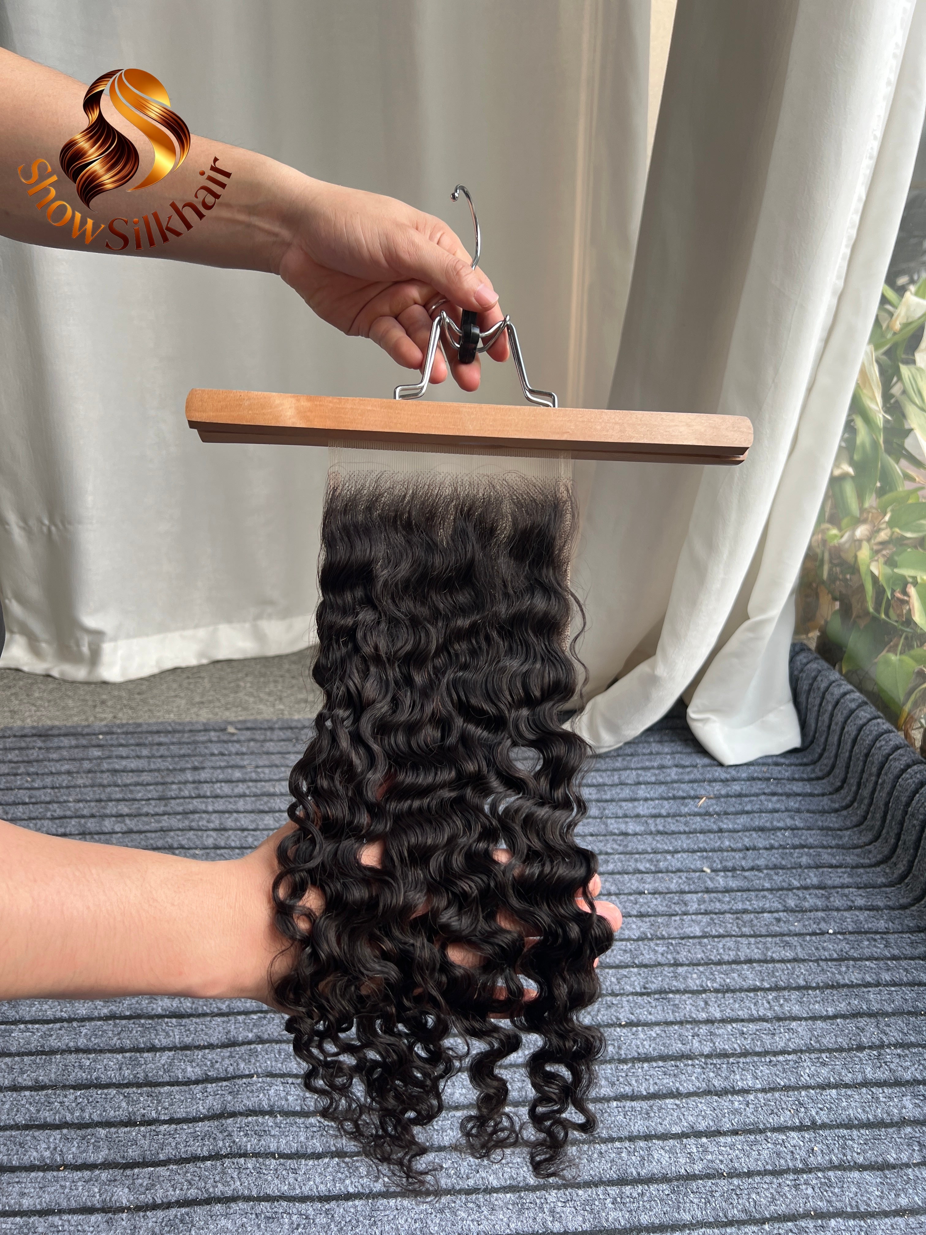 Cambodian Virgin Burmese Curly 5*5 hd closure lace